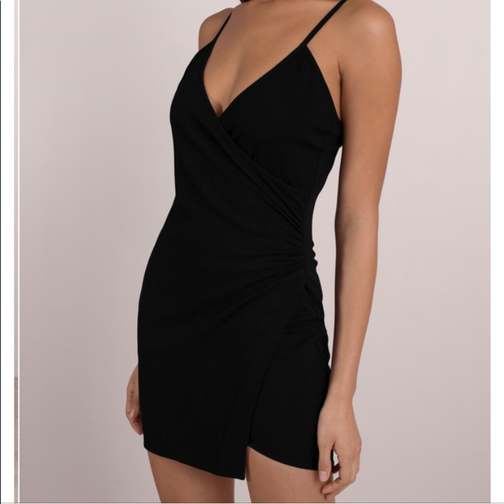 Black wrap dress (TOBI)
